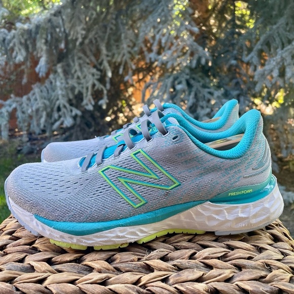 New Balance W880S11 Fresh Foam Light Cyclone Running & Training Shoes. Size 10.5 - Picture 2 of 13